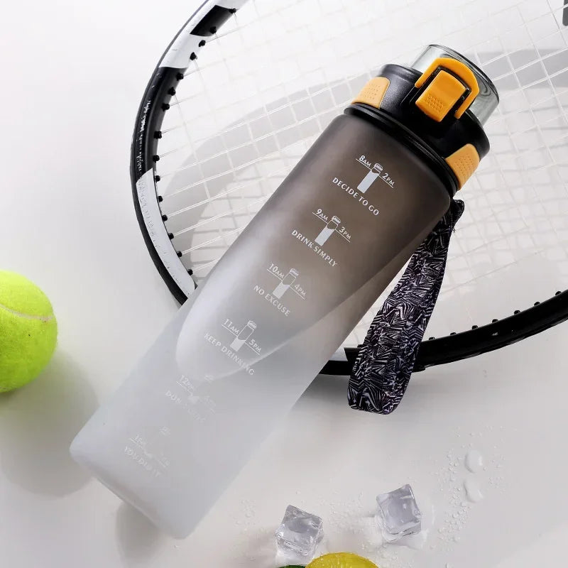 Motivierende 1L Sport-Wasserflasche mit Zeitmarkierung und tragbarem Design - Perfekt für Outdoor-Sport und Fitness, auslaufsicher